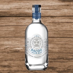 Bacoo White Rum 3 Jahre 43% 0,7L
