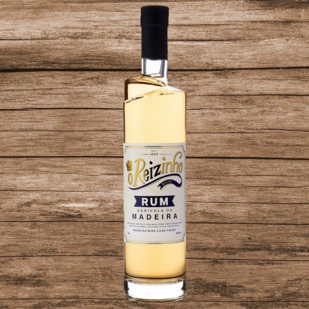O Reizinho Dourado Madeira Cask Rum 45% 0,7L