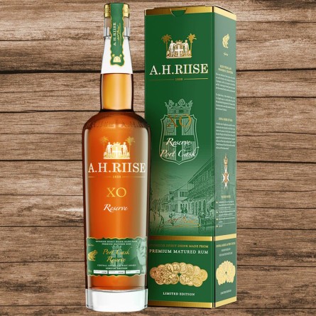 A.H. Riise XO Reserve Port Cask Rum Limited Edition (Rum-Basis) 45% 0,7L