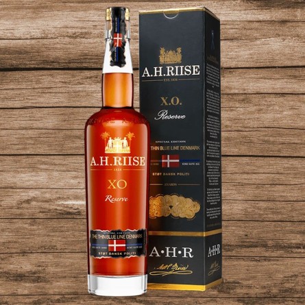 A.H. Riise XO Reserve The Thin Blue Line 40% 0,7L